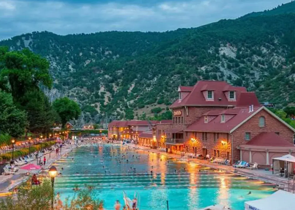 Glenwood Hot Springs Pool