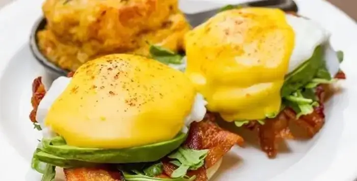 Plate of Eggs Benedict at Hotel Colorado